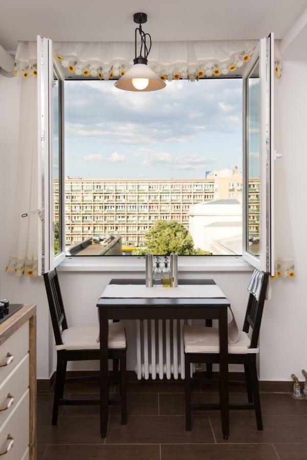 Central Luxury Flat With Terrace - Adela Accommodation - Ideal For Long Stays Bucarest Exterior foto