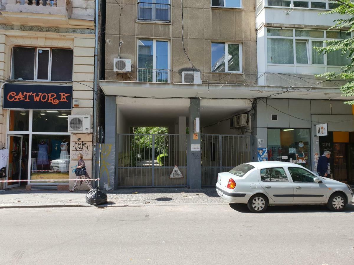 Central Luxury Flat With Terrace - Adela Accommodation - Ideal For Long Stays Bucarest Exterior foto