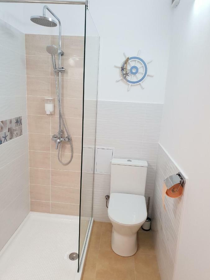 Central Luxury Flat With Terrace - Adela Accommodation - Ideal For Long Stays Bucarest Exterior foto
